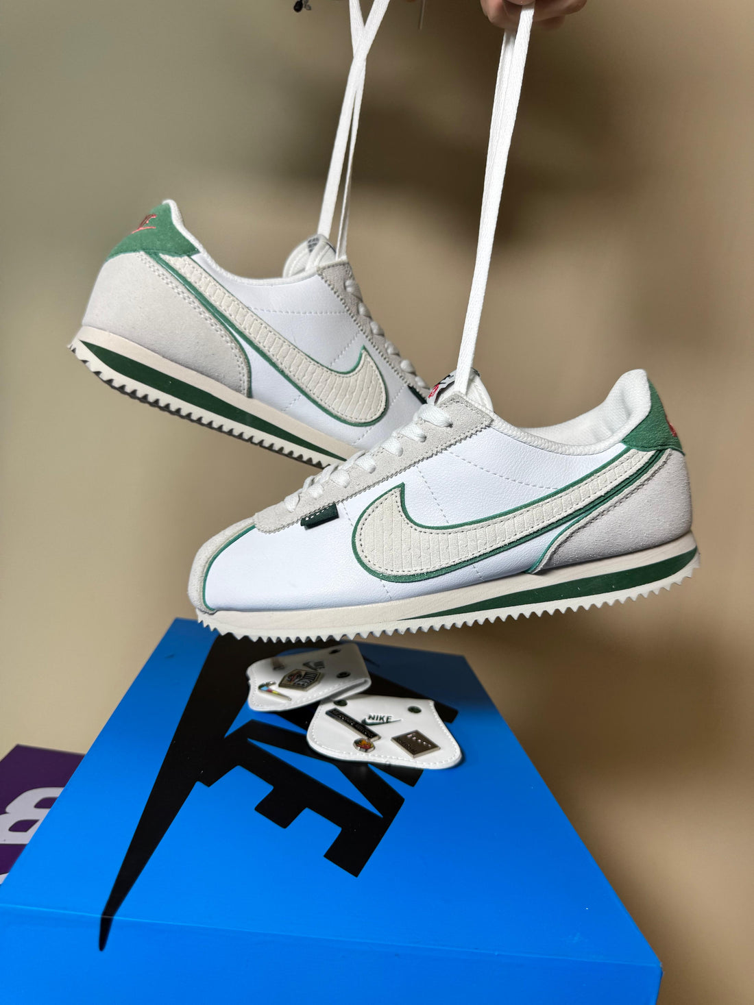 6.NIKE CORTEZ