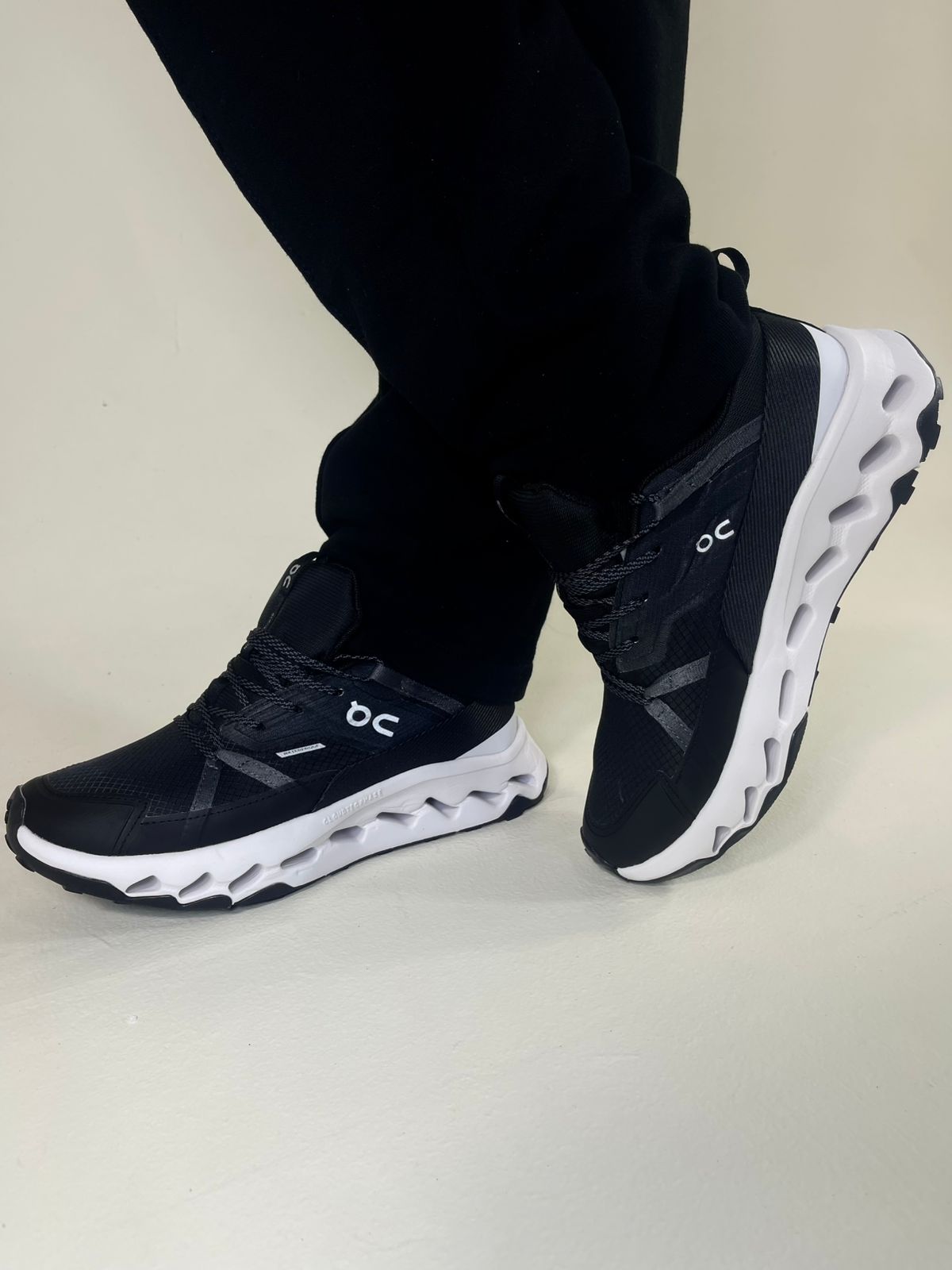 TENIS ON CLOUD CASUAL