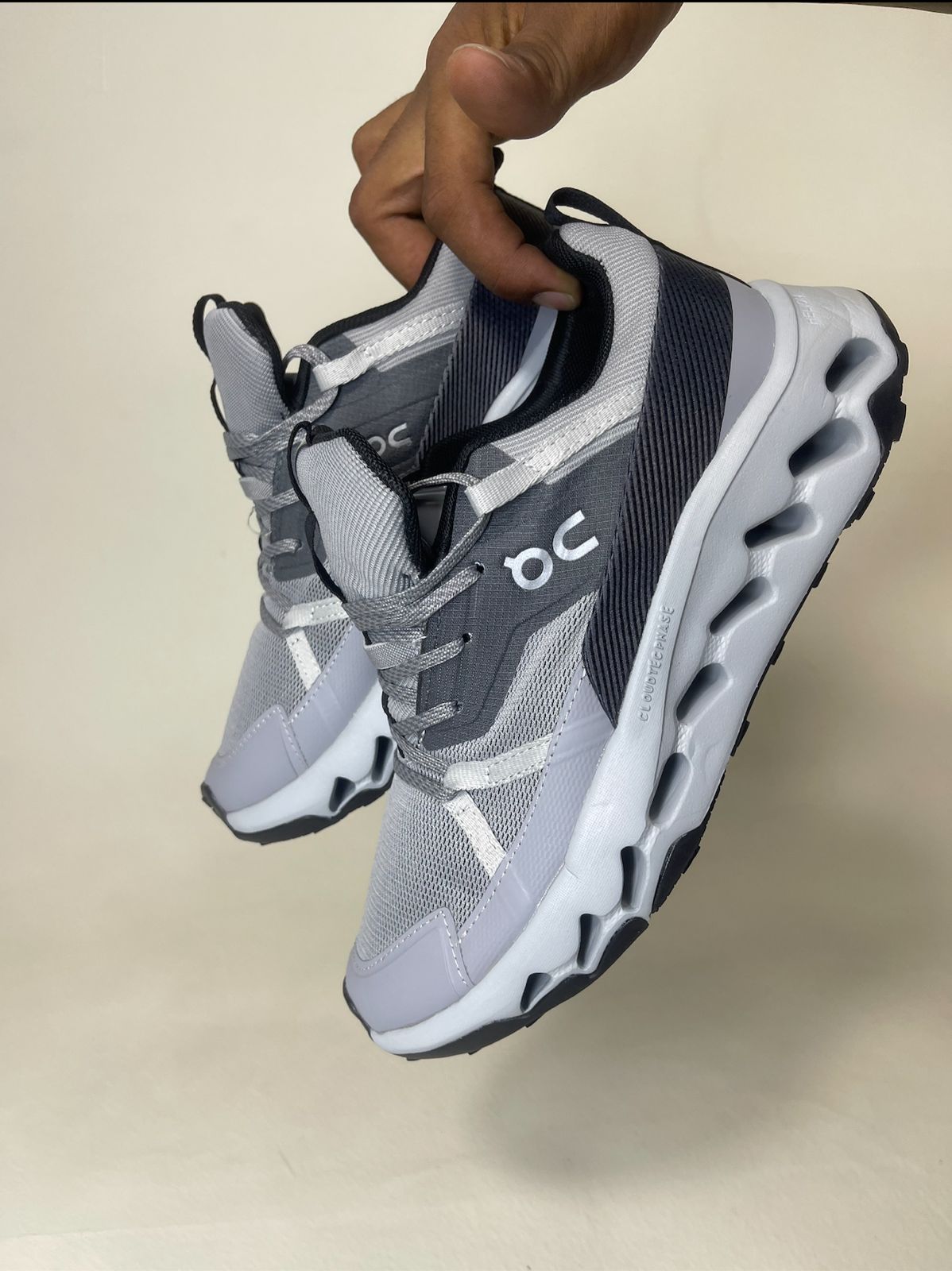 TENIS ON CLOUD CASUAL